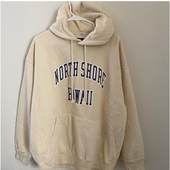 Brandy melville oversized cream Christy north shores hawaii hoodie - Picture 6 of 6